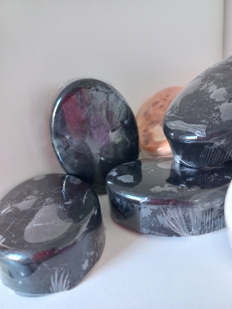 JABON CARBON ACTIVADO COMPACTO 80gr