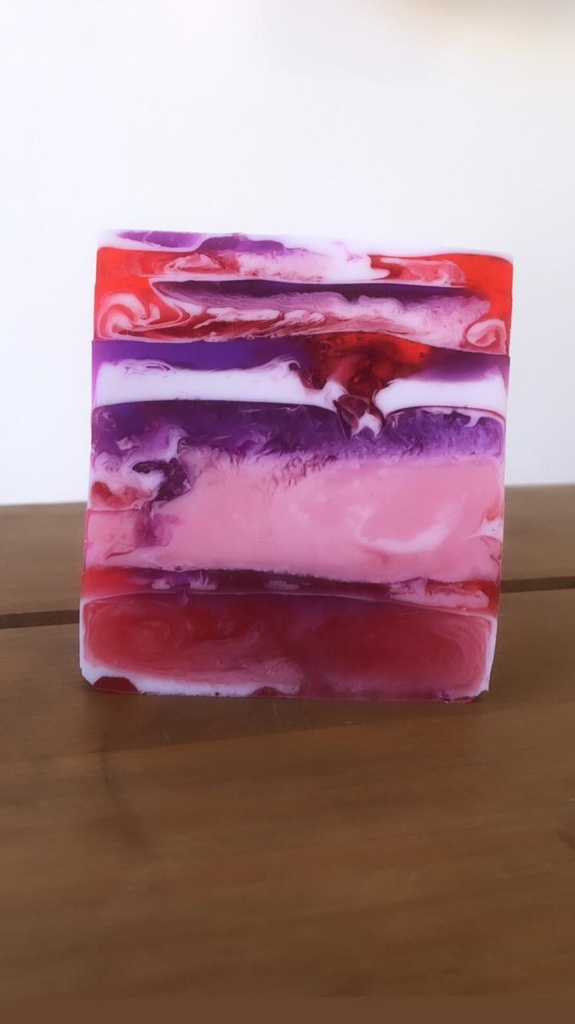 JABON FRUTOS DEL BOSQUE 120gr