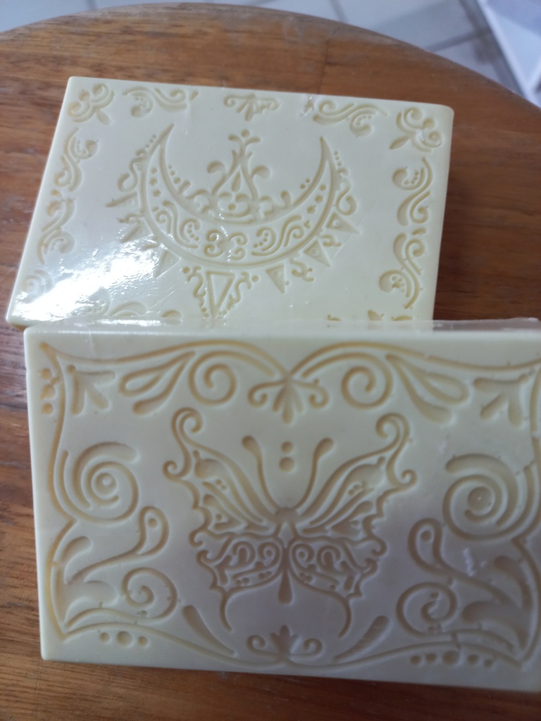 JABON RECTANGULAR LABRADO ANANÁ